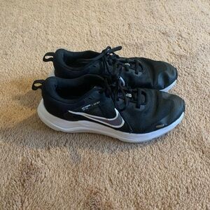 Nike Kids Black and White Sneakers